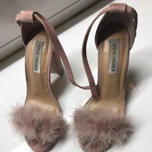 Steve Madden blush color block fur heels